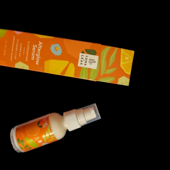 New Luma Leaf Afterglow serum - Picture 2 of 3
